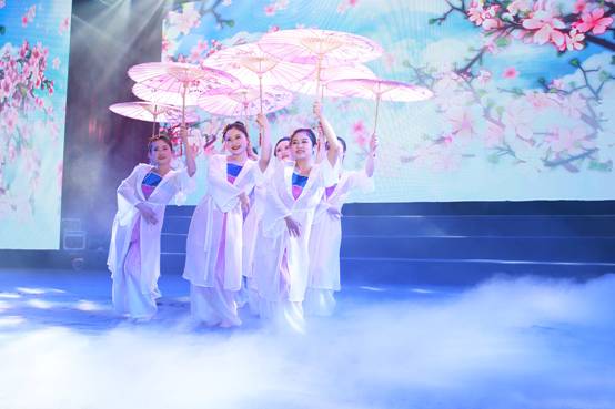 节目04-银保监分局A51X7718.JPG